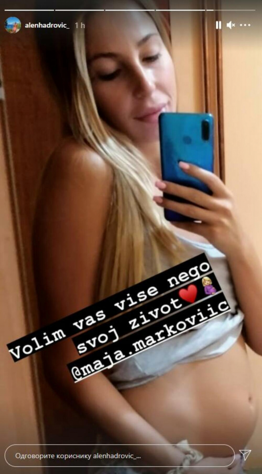 PRVI PUT POKAZALA TRUDNIČKI STOMAK! Maja Marković blista u trudnoći, Alen objavio fotografiju i emotivnom porukom raznežio sve (FOTO)