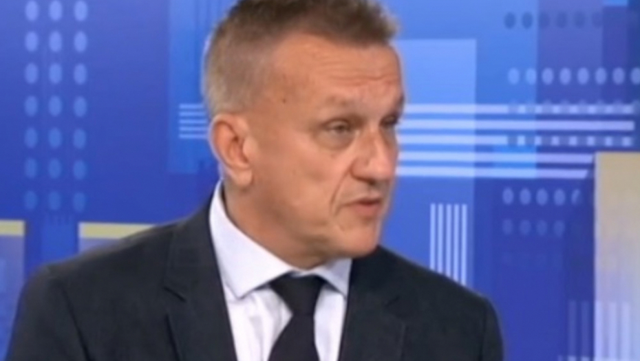 ČETVRTI TALAS SE ZAHUKTAVA: Dr Popović upozorio da nevakcinisani šire zarazu i otkrio ko će dobiti 3. dozu vakcine