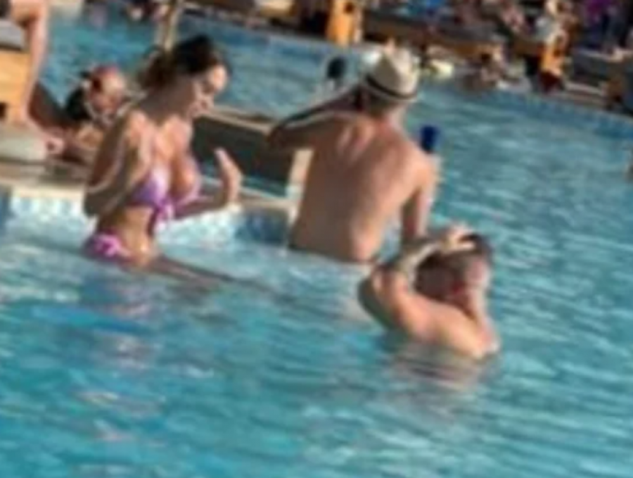 PAPARACO! ANA KORAĆ UHVAĆENA S NOVIM DEČKOM! Jak i istetoviran, a evo kako izgleda