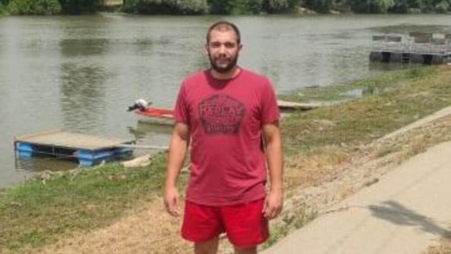 HEROJSKI PODVIG NA TISI Nije davao znake života, ali se Mićo i Nikola nisu predali, vratili ga iz mrtvih!