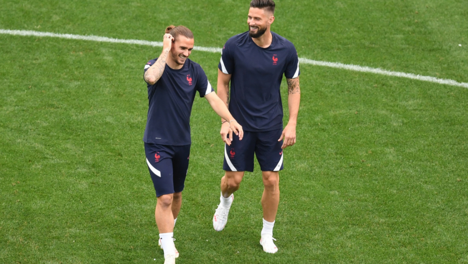 ZVANIČNO! Francuz je novi fudbaler Milana, "rosoneri" će biti brutalni u napadu!