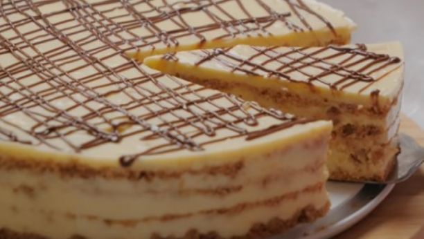 LETNJA PLAZMA TORTA - Bez pečenja, gotova za 30 min, a magični ukus podiže raspoloženje