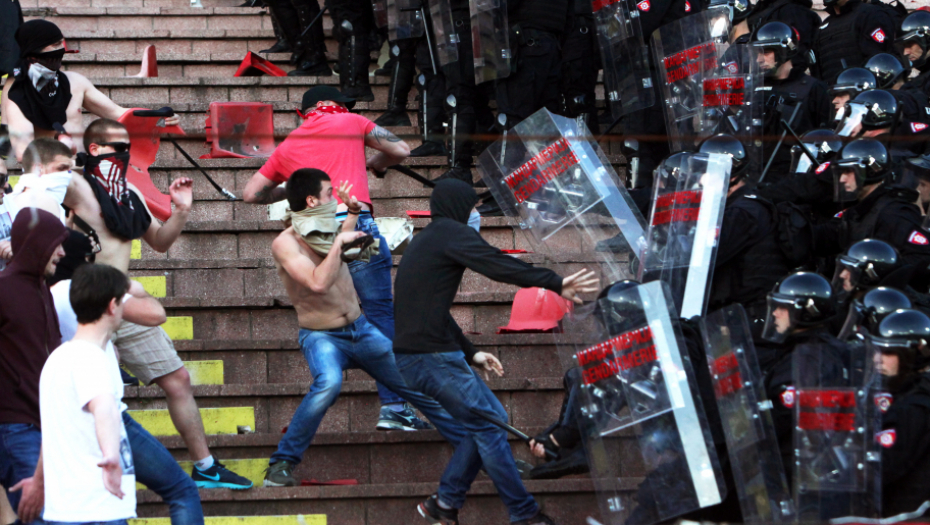OPTUŽNICA ZA VOĐU NAVIJAČA "SHADOWS" Tužilaštvo traži zatvorsku kaznu i zabranu prisustvovanja utakmicama Partizana