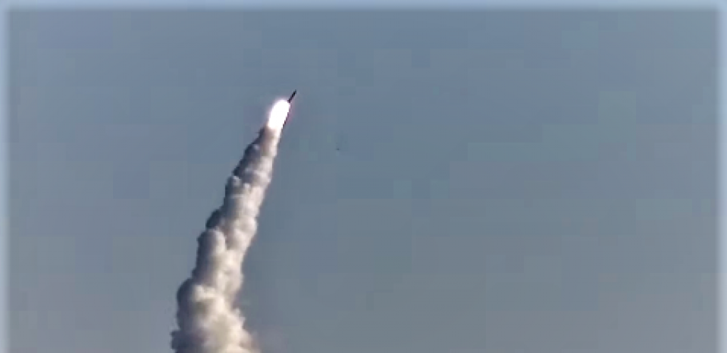 PUTINOV PONOS Raketa koja ne maši: Nema joj ravne! (VIDEO)