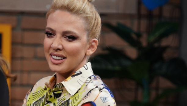 SVI SMO MI OVDE ZA NJU SELJACI! Komšije Milice Todorović razvezale jezik i otkrile kako se pevačice ponaša u rodnom gradu