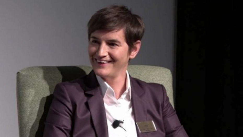 PREMIJERKA U DVODNEVNOJ POSETI PČINJSKOM OKRUGU Obilazak počeo u Bosilegradu, zahvalila se na odzivu za vakcinaciju