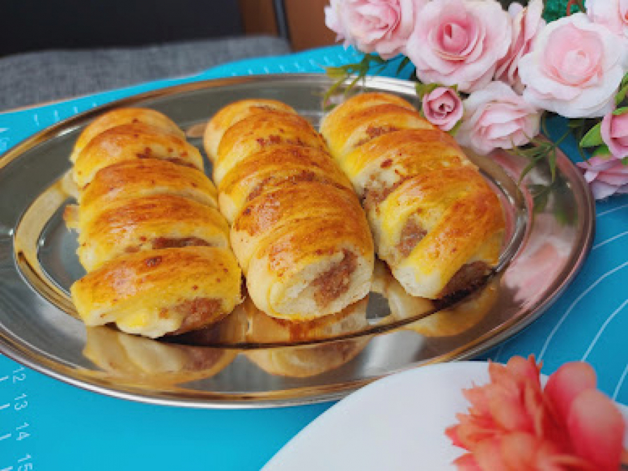 NAJTRAŽENIJI RECEPT NA INTERNETU - Fenomenalne rolnice sa mesom, probajte, samo će vam se kazati zašto (VIDEO)