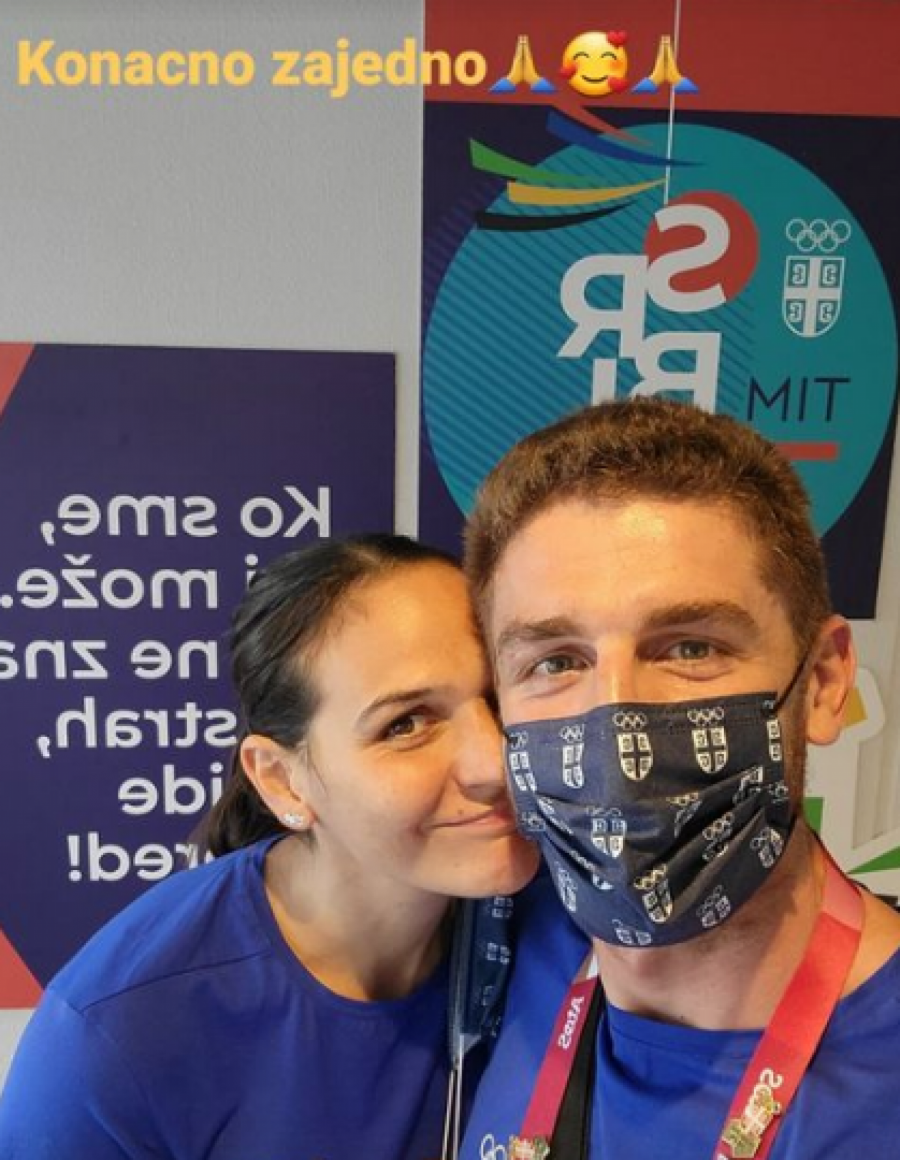 NAJLEPŠA SLIKA IZ TOKIJA! Pobedili su sve prepreke i sada su konačno zajedno!