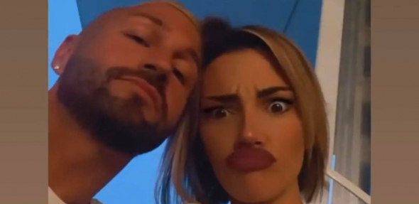 SAMO NEK’ SE PLAĆA: Ša kešira Tari ozbiljnu sumu novca, ona sve to snima!