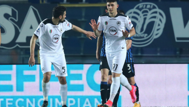 HAOS U ITALIJANSKOM KLUBU! Zbog igrača antivaksera ogroman broj zaraženih