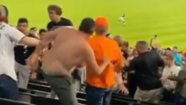 OPASNO ŠIBANJE NA BEJZBOLU! Četiri na jedan, a pesnice samo sevaju! (VIDEO)