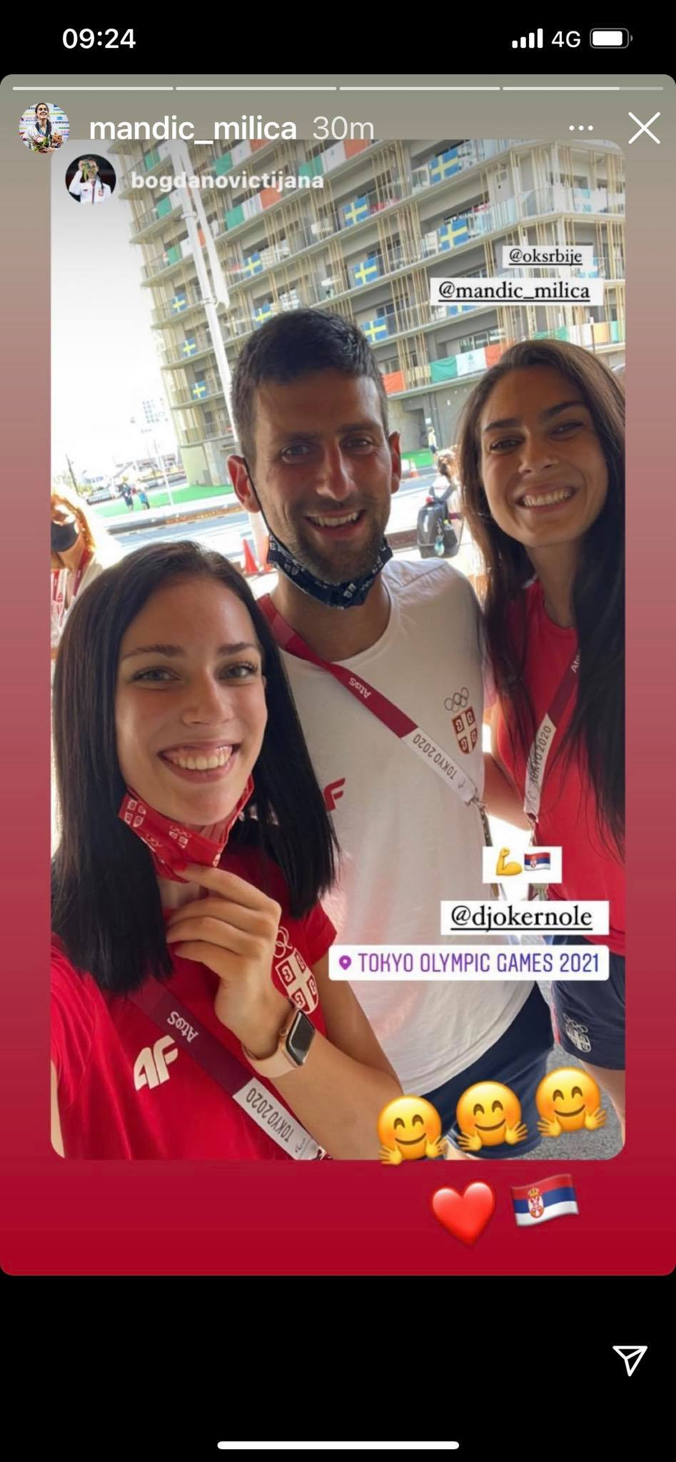 NOLE JE NAJVEĆA ZVEZDA U TOKIJU! Šta sportisti rade na Igrama? Jure Đokovića za selfi! Neki su van sebe od sreće (FOTO)
