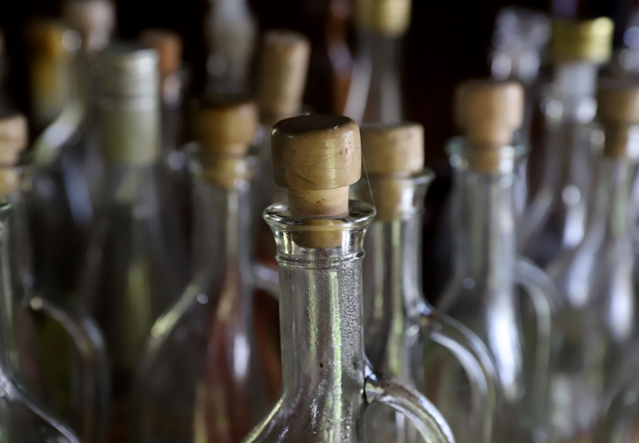 NOVI ZAKON ZABRANIĆE PROIZVODNJU RAKIJE: Morate ispuniti pravila - svaki PREKRŠAJ skoro 4.000 EVRA