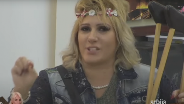 UŠLA U ZADRUGU DA BI VRATILA DUG? Isplivali šokantni detalji o Jeleni Golubović, pokrao je dečko i pobegao iz Srbije