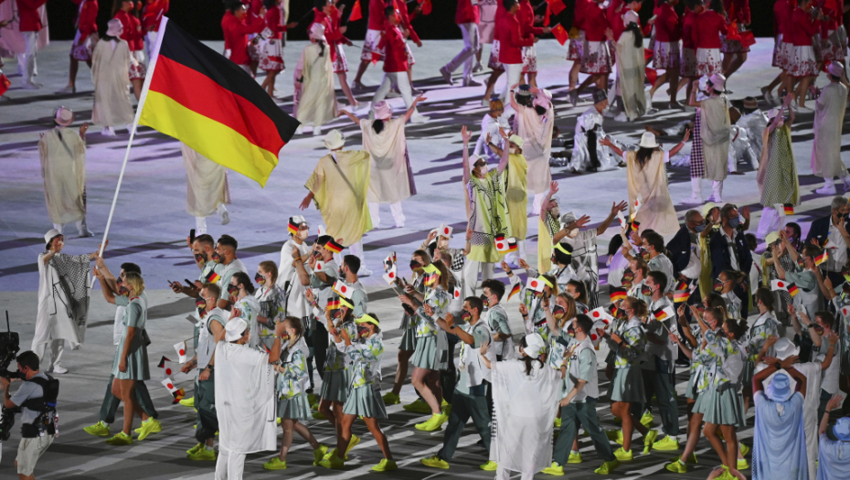 OLIMPIJSKE IGRE SVEČANO OTVORENE! Srbi moćno prošetali u Tokiju!