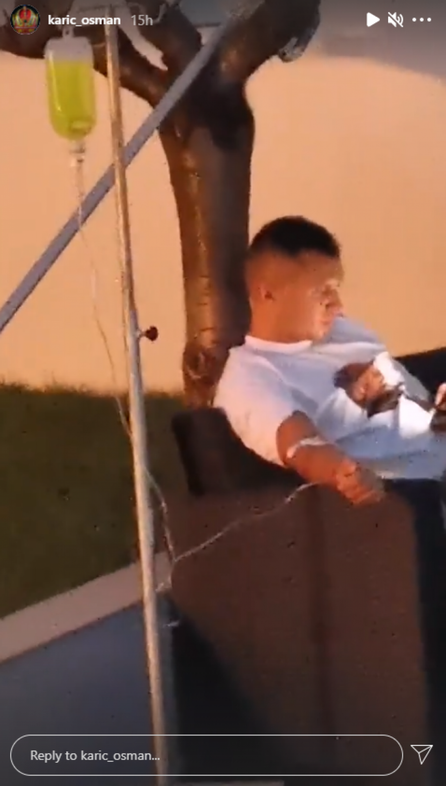 ZADRUGARU POZLILO! Stefan Karić na infuziji (VIDEO)