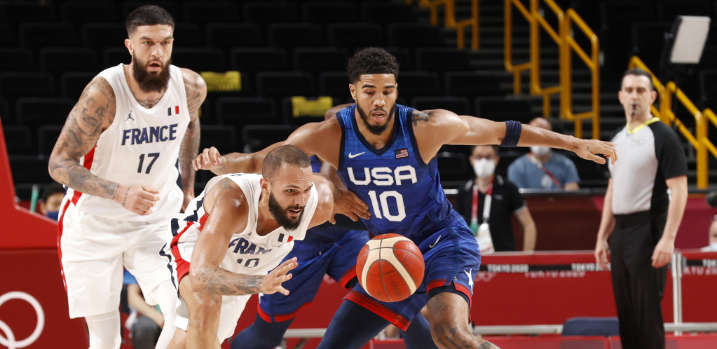 "DRIM TIM" SE OBRUKAO NA STARTU! Francuska pobedila Amere posle preokreta!