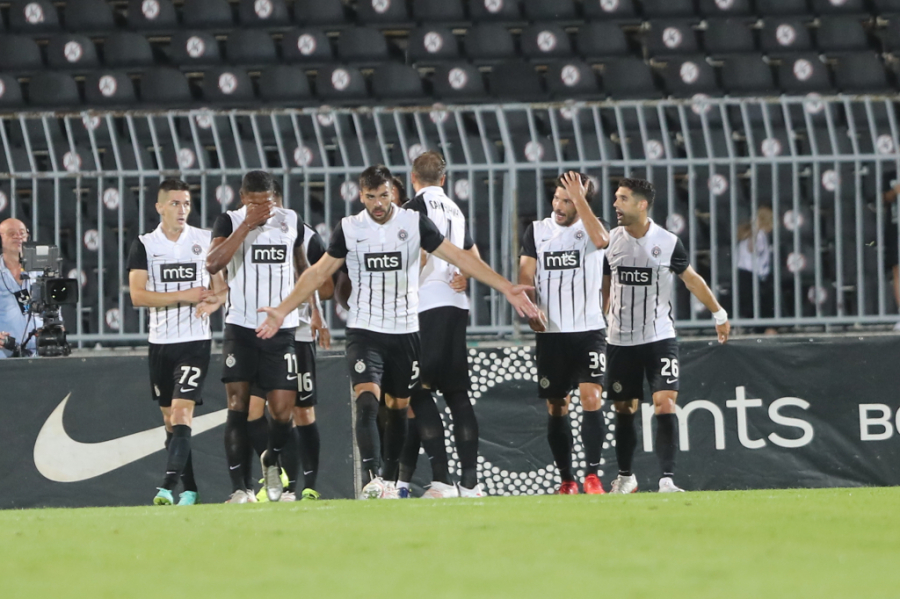 DAO SAM SEBE KLUBU Vujačić se sa suzama u očima oprostio od Partizana