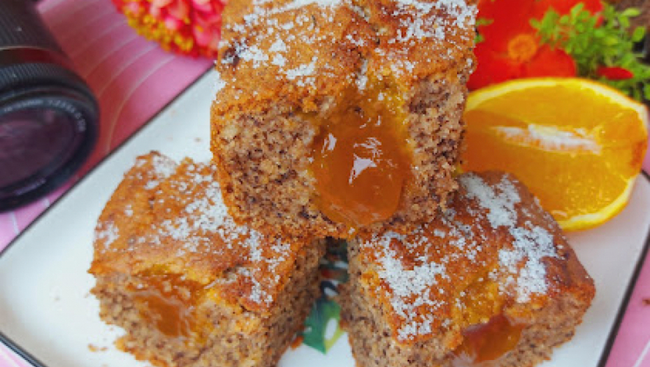VRHUNSKI KOLAČ SA ORAHOM I CIMETOM: Gotov za tren oka, a užitak neverovatan (VIDEO)