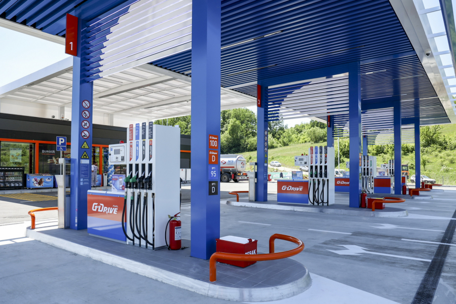 PRVA NA AUTO-PUTU „MILOŠ VELIKI“ Otvorena GAZPROM benzinska stanica u blizini Čačka, u smeru iz Beograda