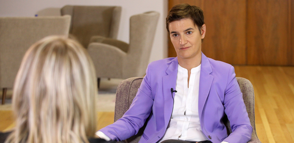 ANA BRNABIĆ EKSKLUZIVNO ZA PORTAL NAJŽENA.RS Moja partnerka i moj sin najviše trpe zbog mog posla