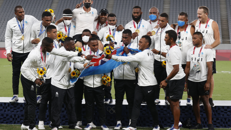 U TOKIO DOPUTOVALI U BUNKERU SA SMRZNUTIM RIBAMA, A KUĆI SE VRAĆAJU SA ZLATNIM MEDALJAMA! Ove suze su obišle planetu, filmska priča koja će mnogim sportistima biti inspiracija!