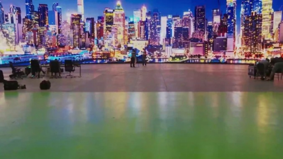 ŽELJKO MITROVIĆ NAPRAVIO NAJVEĆI DIGITALNI STUDIO NA SVETU Posle novog aviona sa kožnim foteljama, vlasnik Pinka otkrio gde će se snimati sve emisije i filmovi!