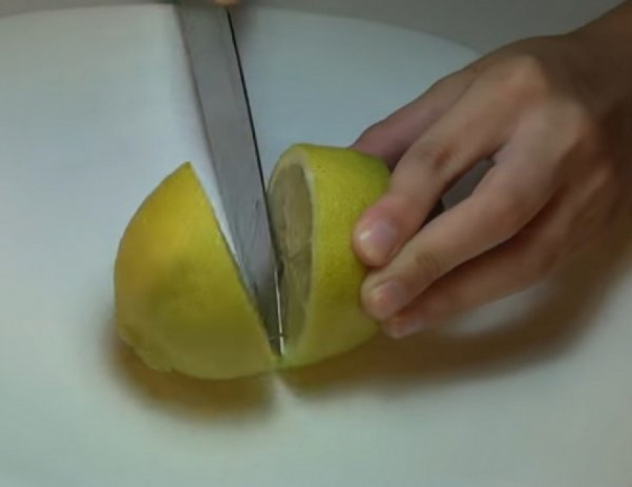 SPREMITE SE DA NOĆAS IZGUBITE POLA KILOGRAMA:  Popijte ovo pred spavanje i ujutro ćete u čudu gledat svoj stomak