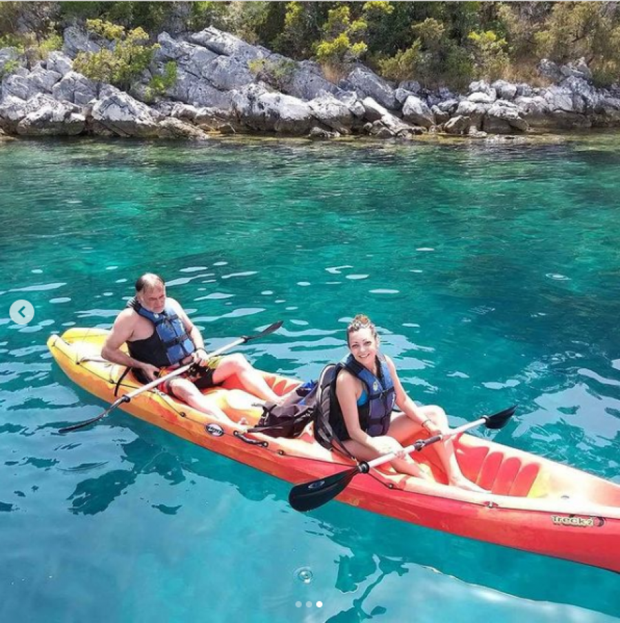 OTKRIVENO KO JE ZAPRAVO DEVOJKA BRANISLAVA LEČIĆA Dok ga je Danijela optuživala, ona mu je bila ogromna podrška!