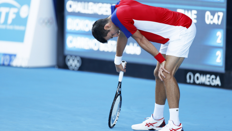 UMOR NIJE BIO NAJVEĆI PROBLEM! Novak Đoković otkrio razlog loših partija protiv Zvereva i Karenja-Buste!