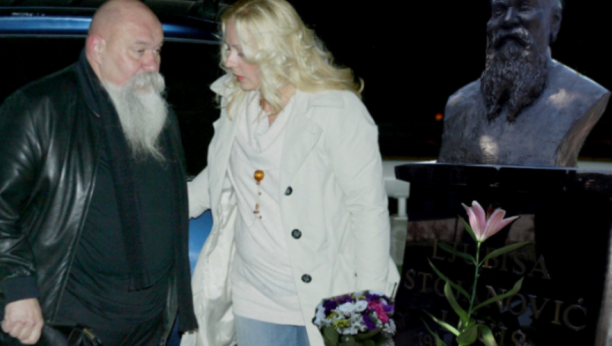 TRI GODINE NISAM SKLANJALA PEŠKIR I ČETKICU! Luisova udovica progovorila 10 godina nakon pevačeve smrti!