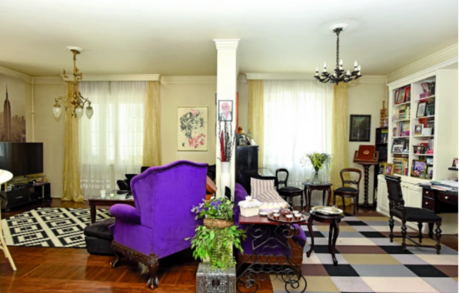 STEFAN KARIĆ OTVORIO VRATA SVOJE LUKSUZNE VILE! Bazen, biblioteka, skupoceni nameštaj i detalji svuda!