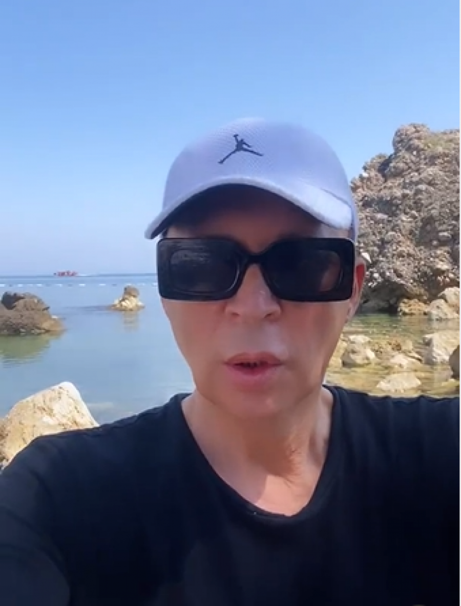 SEĆATE LI SE OVOG KONTROVERZNOG GLUMCA? Devedesetih je do suza zasmejavao čitavu Srbiju, a evo kako sad izgleda!