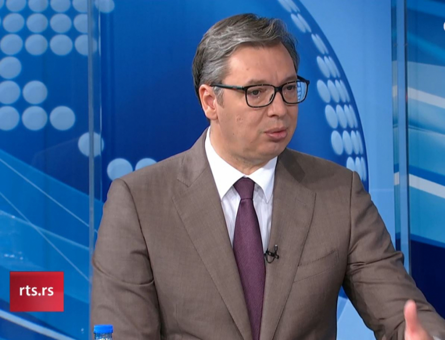 ALEKSANDAR VUČIĆ U DNEVNIKU: Zna narod ko je mafiji stao za vrat, spreman sam da idem na poligraf!