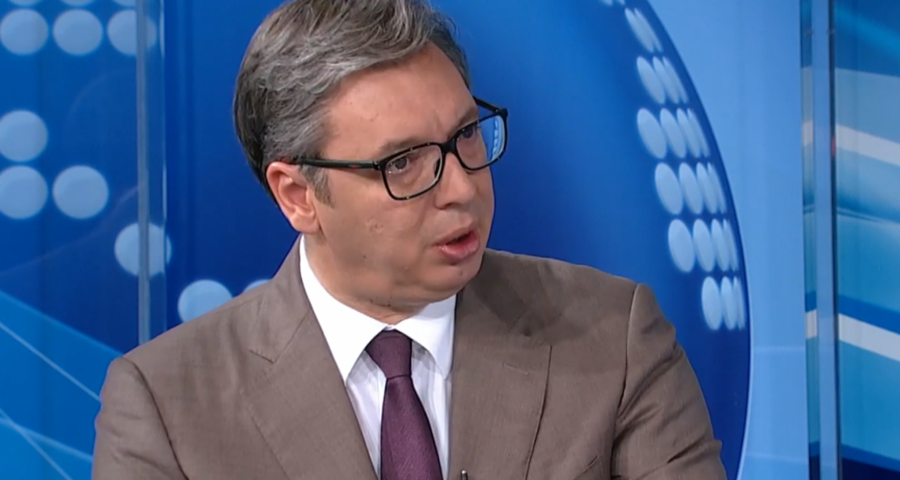 ALEKSANDAR VUČIĆ U DNEVNIKU: Zna narod ko je mafiji stao za vrat, spreman sam da idem na poligraf!