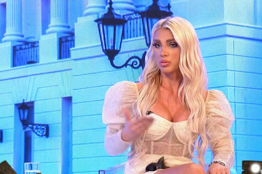 ZLOSTAVLJANJE U HRANITELJSKOJ PORODICI! TERALI JE DA JEDE S PODA, DRŽALI JE U PODRUMU Milica Kemez otkrila stravične detalje iz detinjstva!