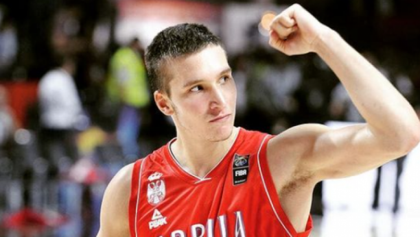 ISPRAVKA Bogdan Bogdanović ne uživa na Maldivima sa novom devojkom