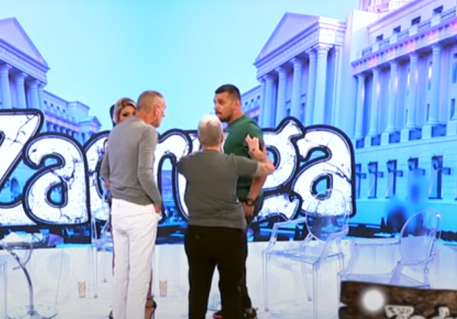 VODITELJKA POČELA DA BEŽI, TUČA U STUDIJU ZADRUGE Lepi Mića se pobio sa rijaliti učesnikom!