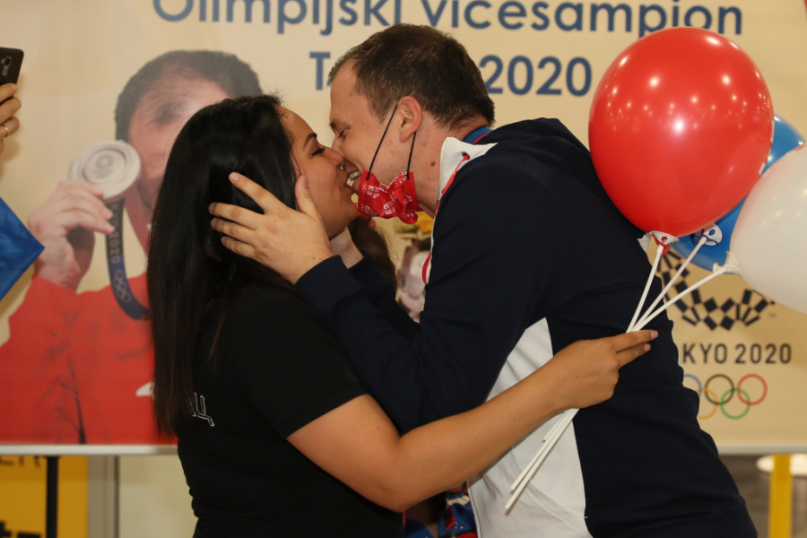 DAMIR MIKEC IZ TOKIJA DONEO SREBRO Igre bude nešto sasvim drugačije u ljudima (FOTO GALERIJA, VIDEO)