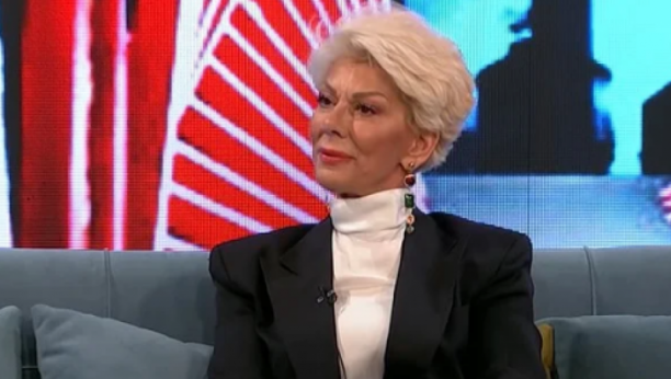 NIKO MI NIJE PRUŽIO POMOĆ, A TOLIKO SAM URADILA ZA SRBIJU Ceca Kitić o najvećem razočaranju u životu: Umreću, a neće mi biti jasno čemu to