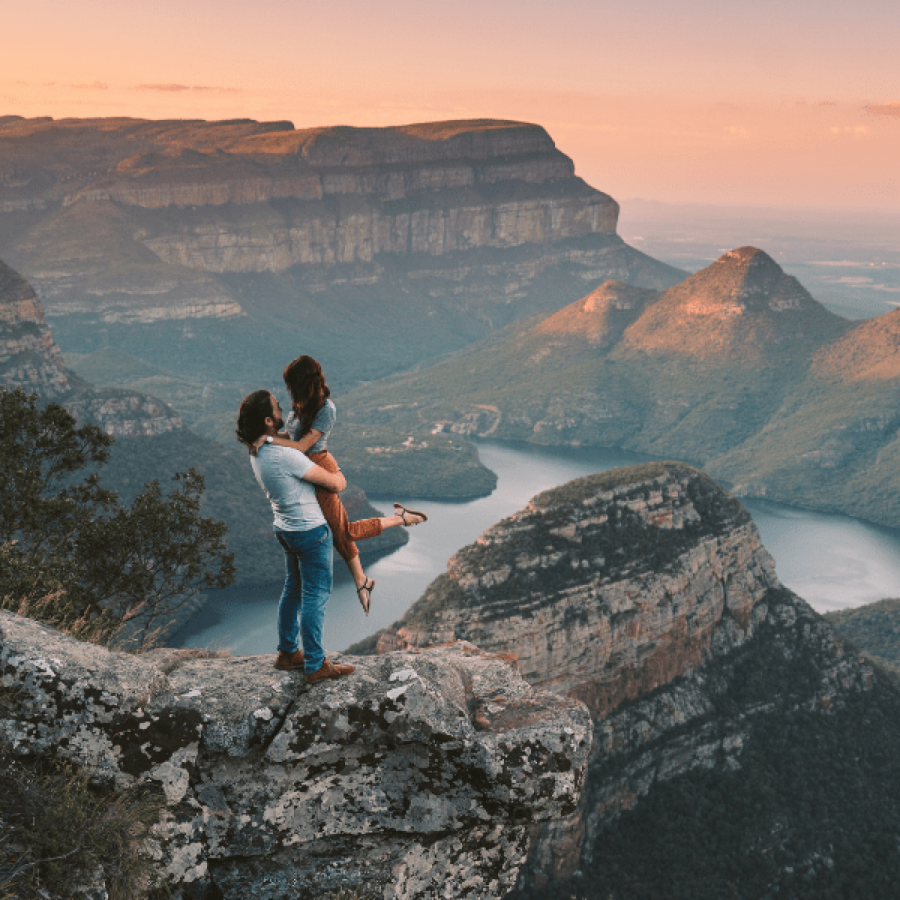 HOROSKOP ZA SREDU, 7. SEPTEMBAR Ovnu sledi veliki uspeh, flert sa zauzetom osobom Raku će se obiti o glavu, Vaga će biti rasejana