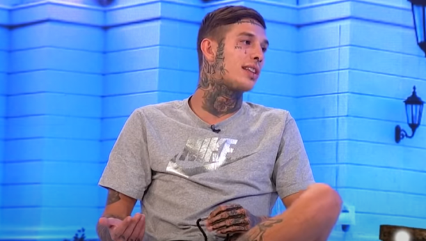 SADA JE SVE JASNO! Konačno isplivali pravi razlozi raskida Tare i Ša, Simova je reperu zabranila jednu stvar koju nikako nije smela?!