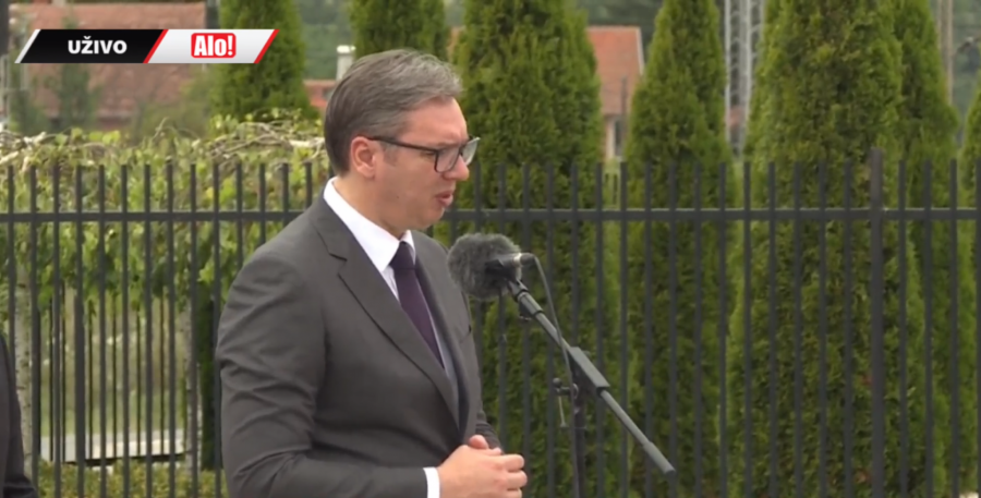 VUČIĆ POTVRDIO Plate su porasle!