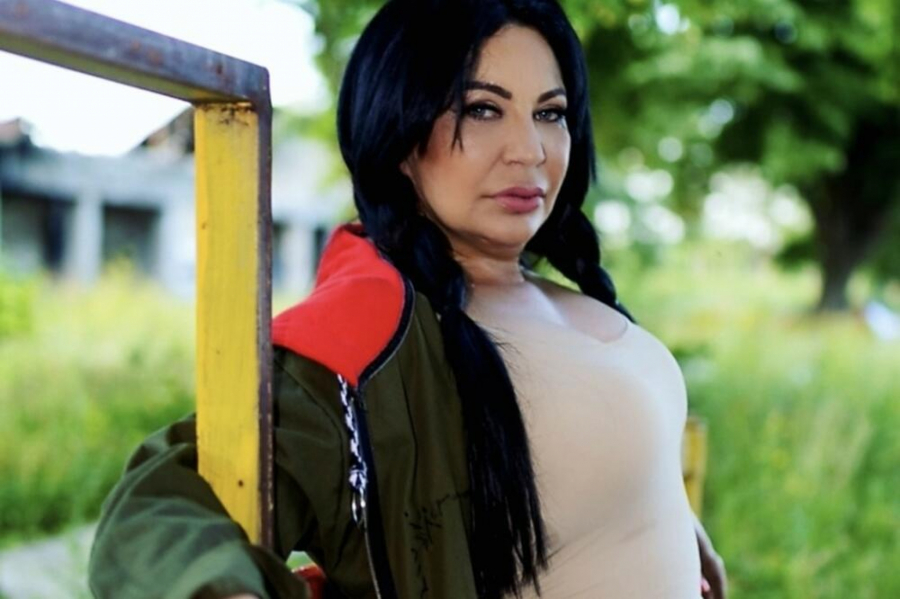 ONE SU SAMOHRANE MAJKE NA ESTRADI Život ih nije mazio, prošle su kroz pakao i odrekle se svega zbog dece, a ovo su njihove priče!