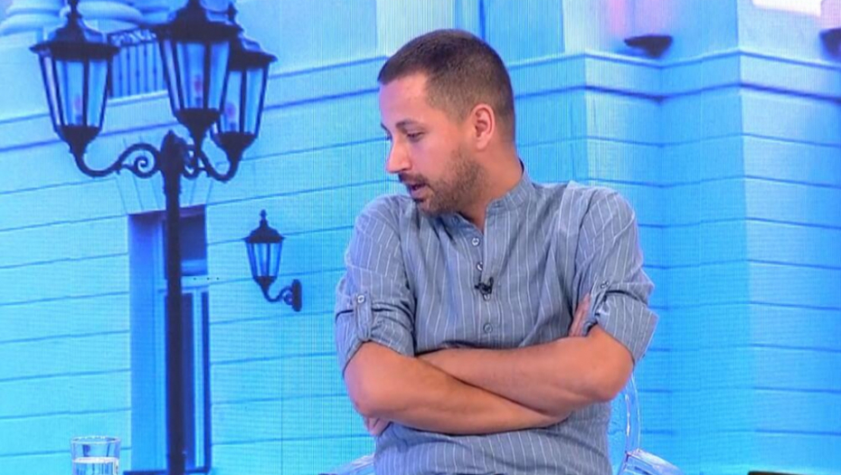 BILO JE NASILJA, JURIO JE NOŽEM! Đedović obelodanio detalje veze Tare i Ša, stravične optužbe je izneo na račun repera!