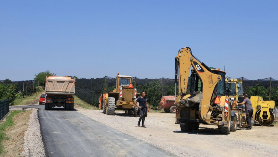 MUNJEVIT NAPREDAK I ISTORIJSKI REZULTATI  "Gradi se 324 kilometra auto-puteva i brzih saobraćajnica"