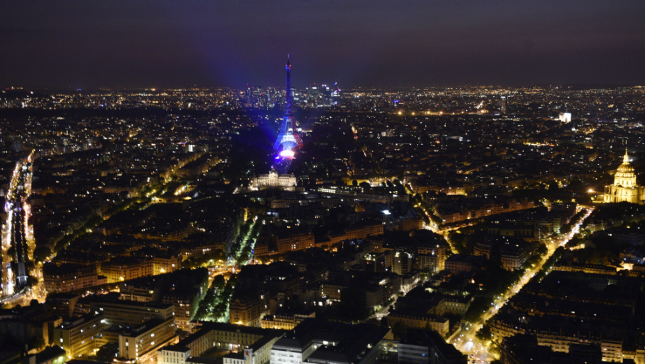 GLAVNI GRAD FRANCUSKE SKORO PA PARALISAN Namerno zapalili oko 600 kablova!