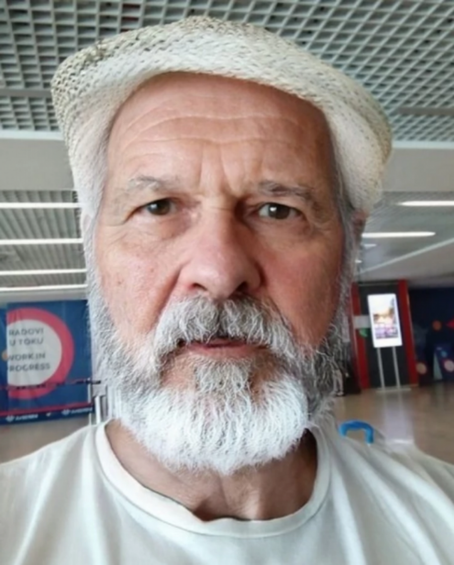 VIŠE NE IZGLEDA OVAKO! Kubura potpuno promenio izgled, glumac je sada neprepoznatljiv, morala odmah da reaguje i Sloboda Mićalović! (FOTO)