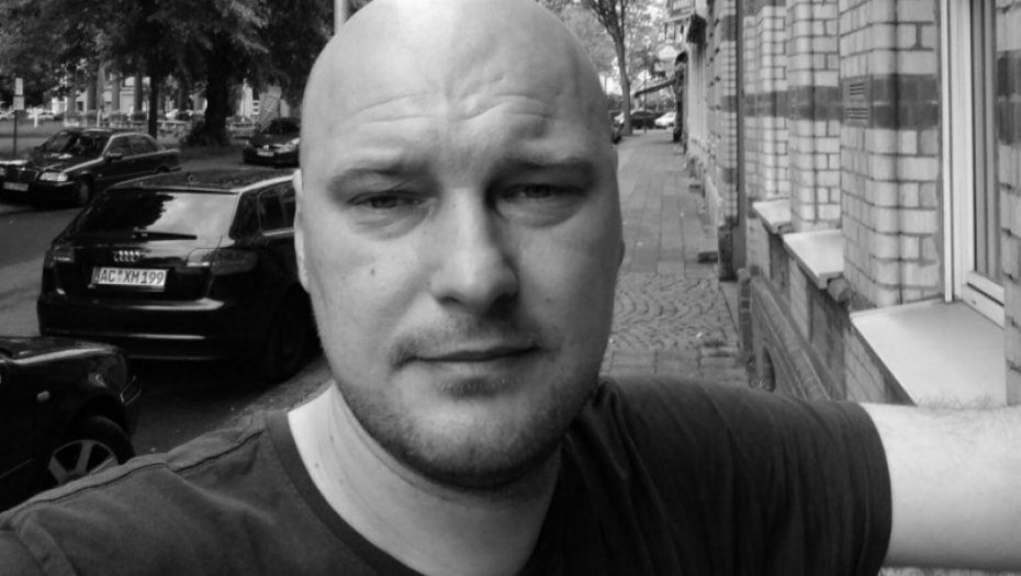 SUPRUGA NA PUTU NAŠLA POGINULOG MUŽA Ovo je čovek koji je nastradao u stravičnoj saobraćajnoj nesreći kod Gračanice (FOTO)