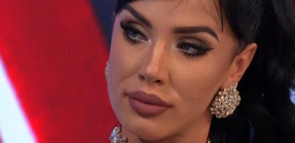 NEZAPAMĆENA TUGA U DOMU ALEKSANDRE SUBOTIĆ Preminuo joj član porodice za koga je bila veoma vezana, potresnim rečima se oprostila od njega (FOTO)